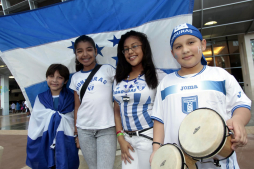 Centroamérica hizo vibrar el Sun Life de Miami