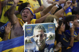 Martín Palermo vivió con emoción su fiesta de despedida