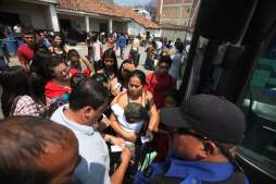 Unos 30 mil ciudadanos dejan al día Tegucigalpa