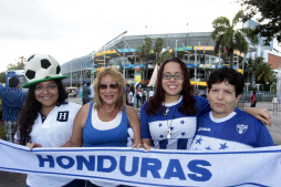 Centroamérica hizo vibrar el Sun Life de Miami