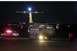 Aterriza de emergencia por supuesta bomba