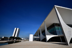 Óscar Niemeyer, revolucionario y padre de la arquitectura moderna
