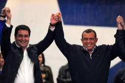 Presidente Lobo: ''Se enojan porque salen macaneados''