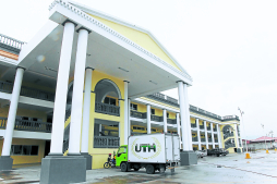 Ofrecerán taller de economía hoy en UTH