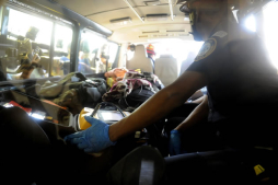 John McAfee ingresado a hospital por 'problemas cardíacos'