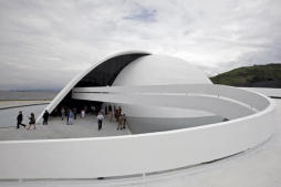 Óscar Niemeyer, revolucionario y padre de la arquitectura moderna