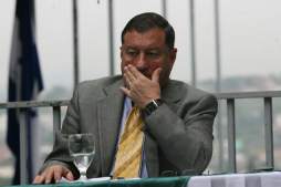 Pompeyo Bonilla se disculpa por no llenar expectativas