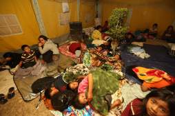 Hondureños oran por la paz en la alborada a la Virgen de Suyapa