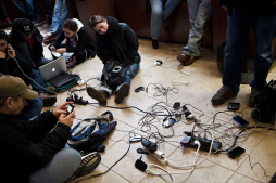 Obama visita Nueva Jersey; Nueva York se recupera de Sandy