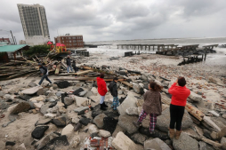 Supertormenta Sandy deja 40 muertos y apagón masivo en EUA