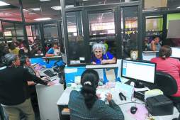 Pacientes del Seguro Social denuncian escasez de medicinas