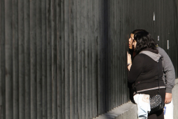 México: 350 personas buscan supervivientes en sede de Pemex