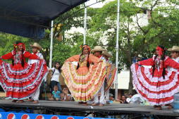 Merienda escolar beneficia a 1,500 niños de San Pedro Sula