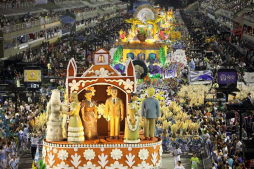 Brasil: Cuatro muertos y seis heridos en incendio de carroza de carnaval