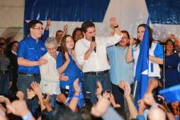 Ricardo Álvarez y Juan Orlando se declaran ganadores en Partido Nacional