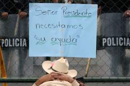 Honduras: Pobladores de Patuca piden al Gobierno que les pague