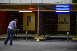 Abre el primer 'garaje del sexo” en Suiza