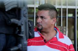 En 7 allanamientos simultáneos antidroga capturan a 6 personas