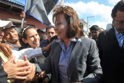 Torres pide justicia para participar en elecciones