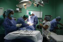 Cuatro hombres al mes se agrandan el pene en Honduras