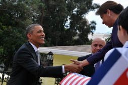 'Obama go home', gritan manifestantes en Costa Rica