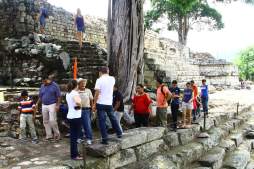 Luchan por rescatar el turismo en Copán Ruinas