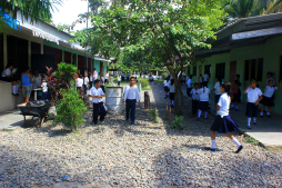 Limeños esperan salir del atraso con corredor logístico