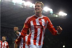 Stoke City y Wilson Palacios logran su primer triunfo en la Europa League