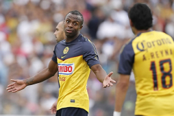 Pumas deja contra las cuerdas al América