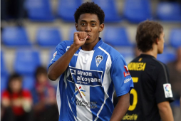 Choco Lozano: 'Espero acabar con esa mala suerte de cara a la portería'