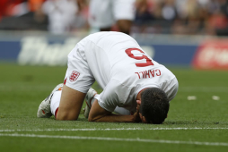 Gary Cahill se suma a las bajas de Inglaterra