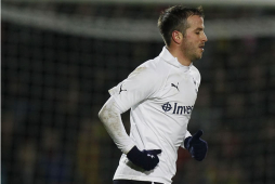 Tottenham y Everton pasan a octavos de FA Cup