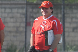 Óscar Ramírez: 'Triunfar en Honduras no es fácil'