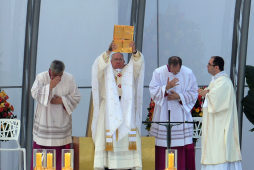 Próxima jornada con jóvenes será en Polonia, anuncia el Papa