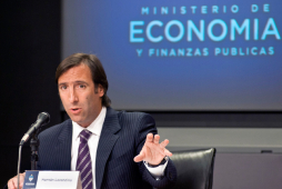Fantasma de otro 'default' sobrevuela Argentina