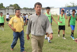 El sembrador de semilleros que florecen en el fútbol