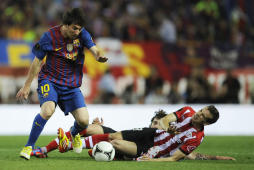 Barcelona despide a Pep Guardiola con el título de la Copa del Rey