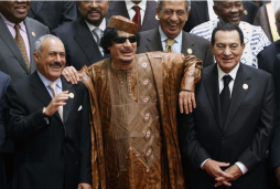 Los libios anotan goles de libertad