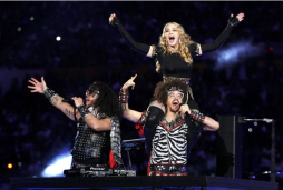 La diosa que deslumbró el Super Bowl