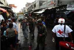 Muere comerciante en balacera en mercado