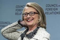 Clinton pide reforma migratoria con más seguridad para Centroamérica