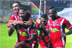 Ney Costa: 'Esperaré mi oportunidad”