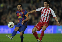 Barcelona suda la gota gorda para imponerse al Sporting Gijón