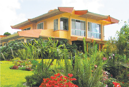 Costa Rica ya no es el único imán para atraer a jubilados de EUA