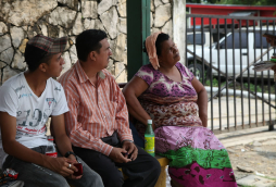 Matan a dos amigos cuando estaban de visita en El Carmen