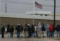 EUA amplia por 30 días el período de reinscripción de hondureños en el TPS