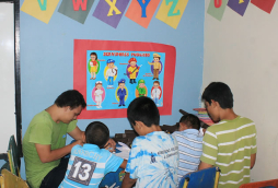 Piden apoyo para niños con retos especiales de Villanueva