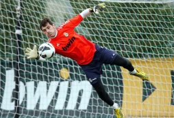 Casillas vuelve una convocatoria, pero será suplente