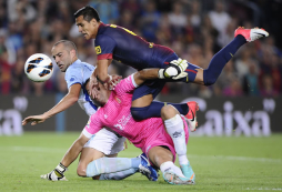 Al Barça le cuesta y sufre para sacar triunfo ante un difícil Granada