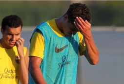 Afellay dice adiós a la temporada por nueva lesión